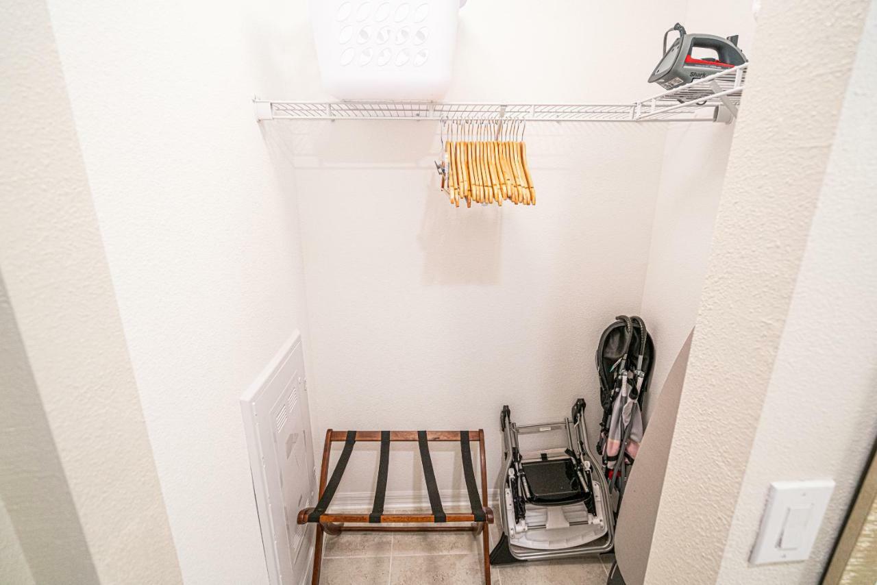 Only 5 Miles From Disney! Free Water Park! 2 Bed, 2 Bath Condo, Sleeps 8 Киссимми Экстерьер фото